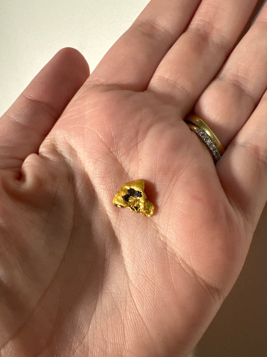 2.5 Gram Natural Gold Nugget - Total Weight 3.33g