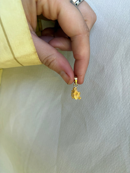 2.7 gram Natural Gold Nugget Pendant