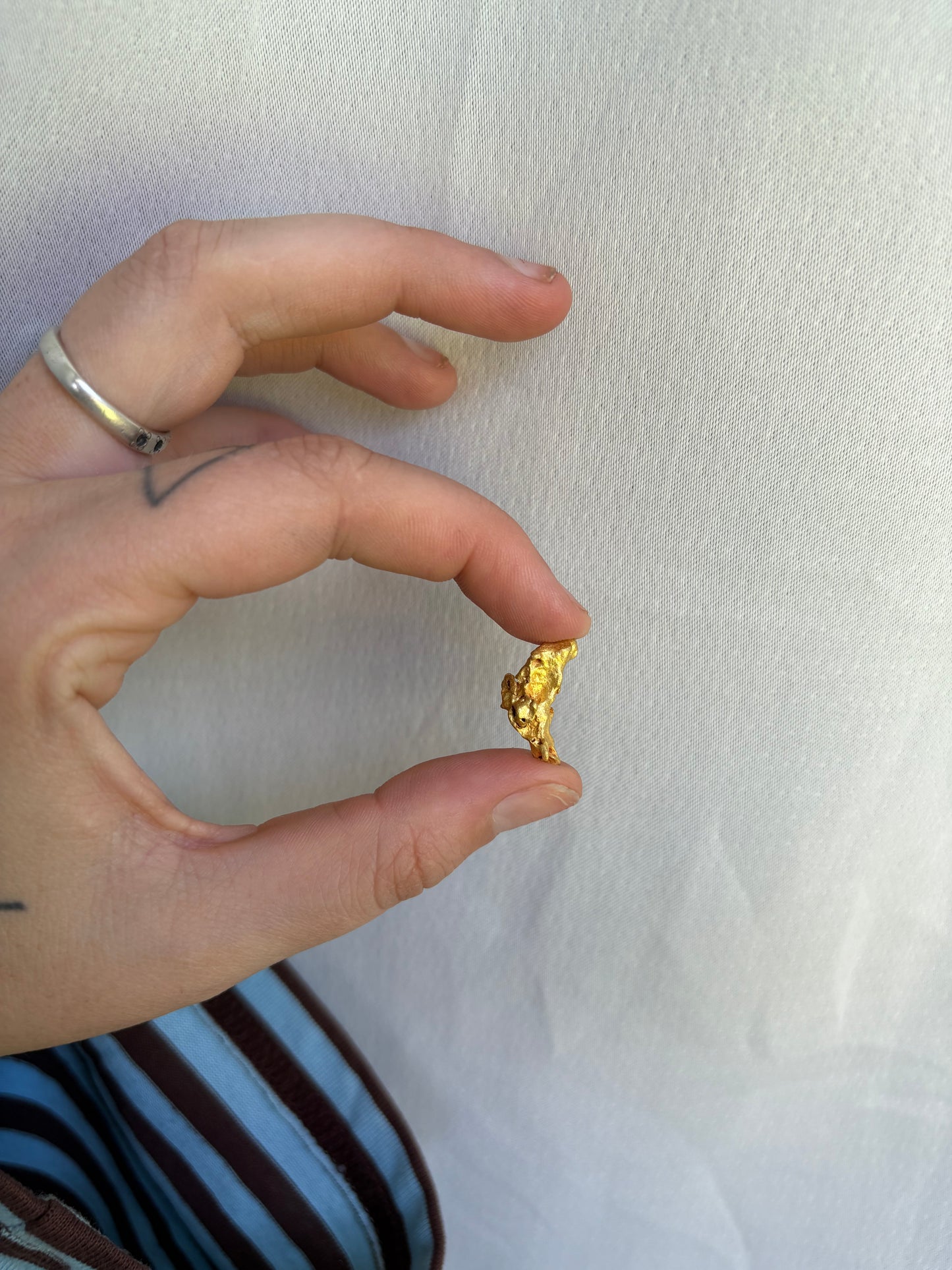 5.7 grams natural gold nugget