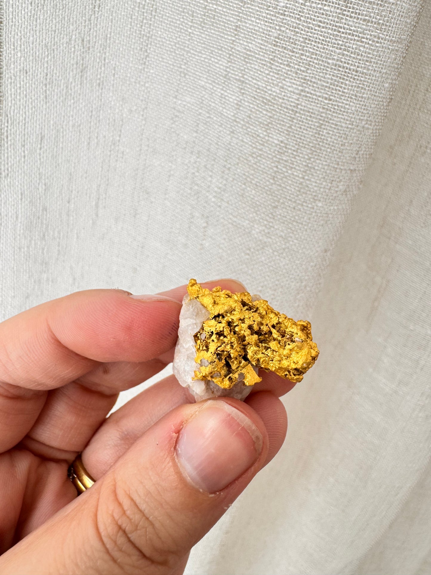 10 gram Natural Gold and Quartz Specimen - August Drop