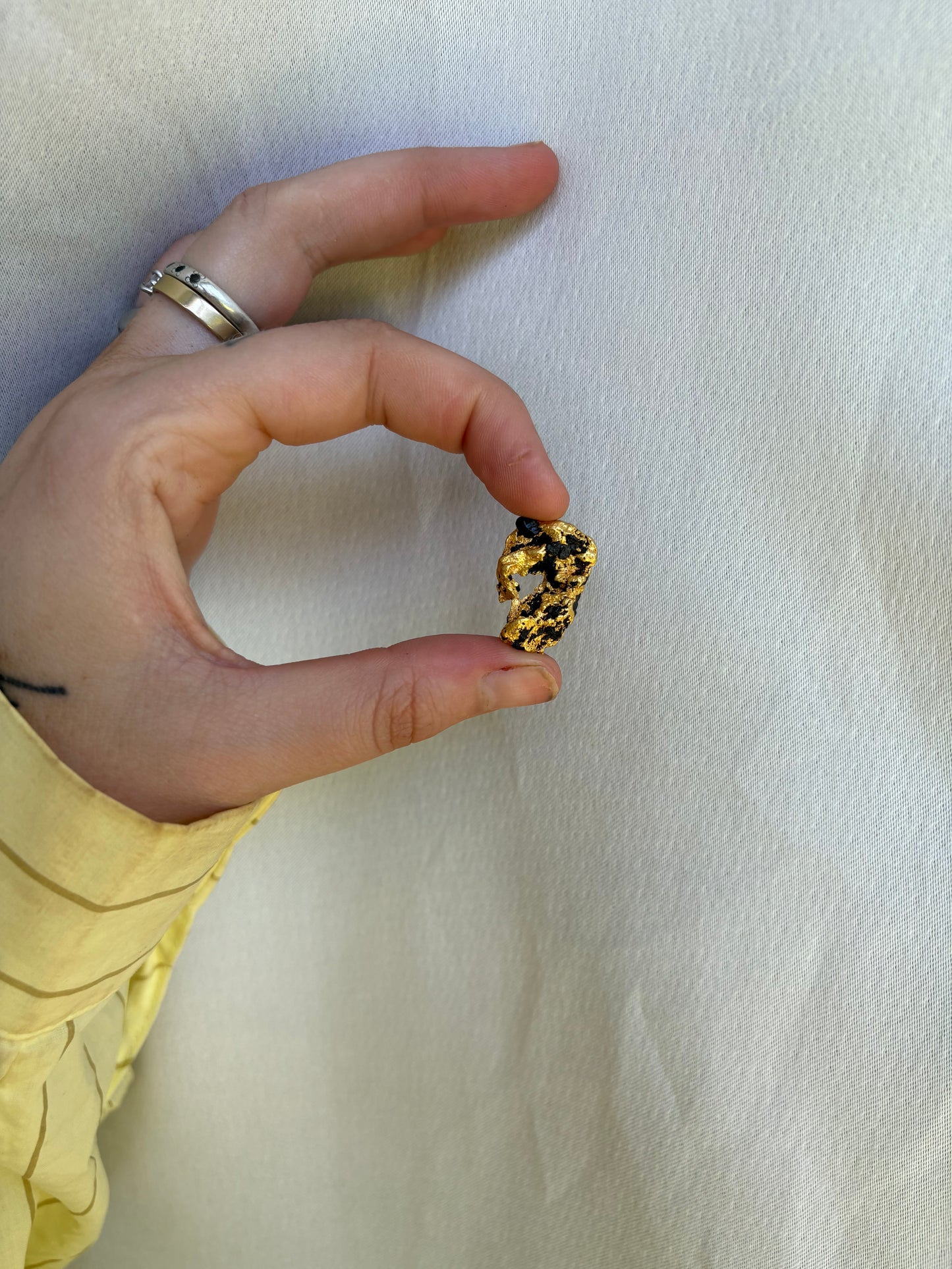 9 gram Natural Gold Nugget - Salt and Pepper