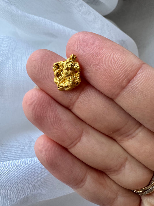 2.9 Natural Gold Nugget