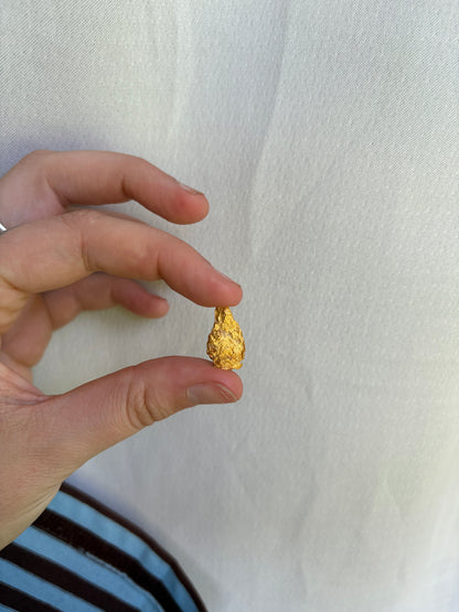 2 Gram Natural Gold Nugget  (total weight 2.5g)