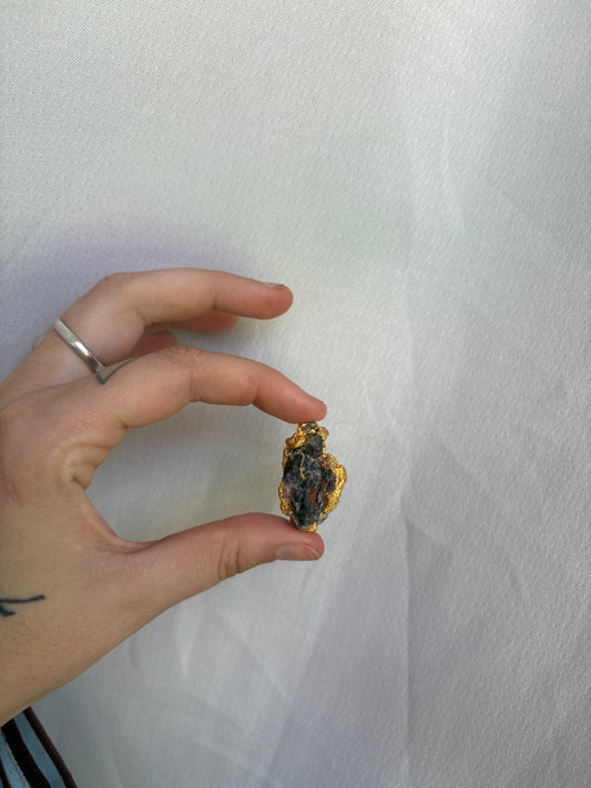 13 Gram Natural Gold Nugget - BLUE QUARTZ