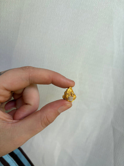 9 Gram Natural Gold Nugget- Total weight 9.5g