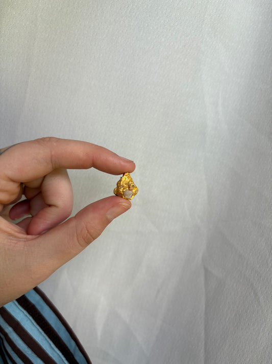 9 Gram Natural Gold Nugget- Total weight 9.5g