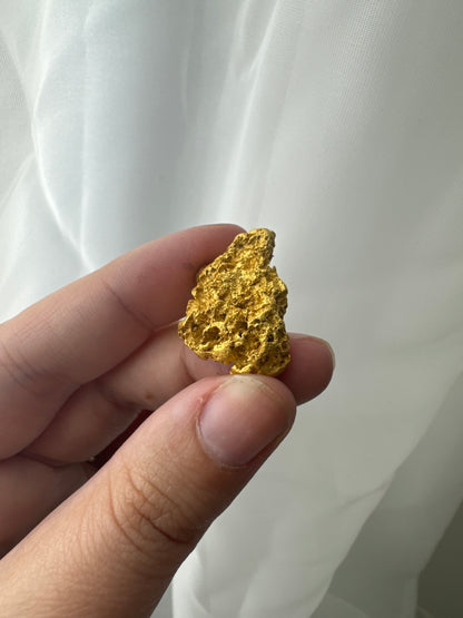 22.86 grams  Natural Gold Nugget