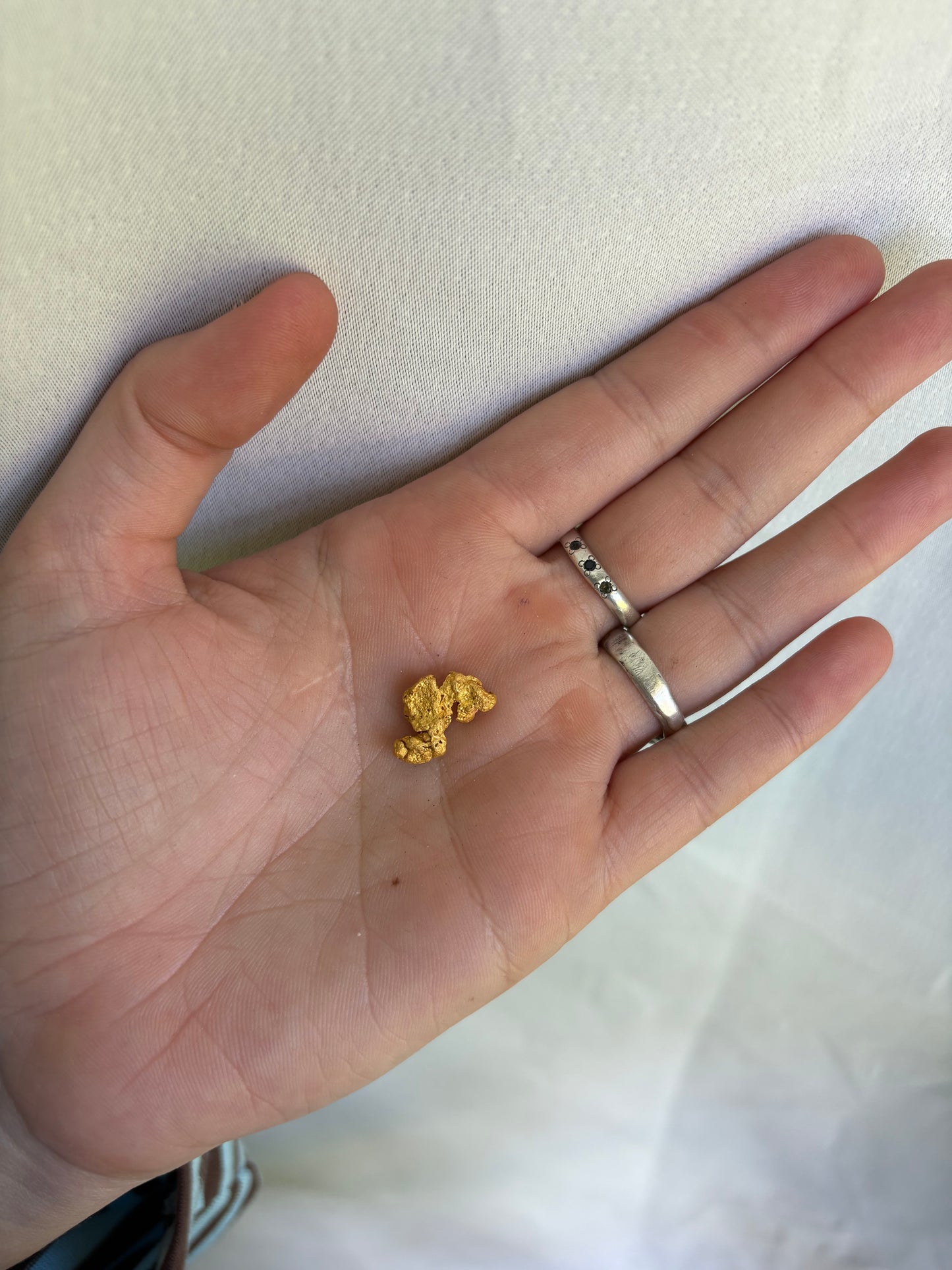 4.2grams natural gold nugget