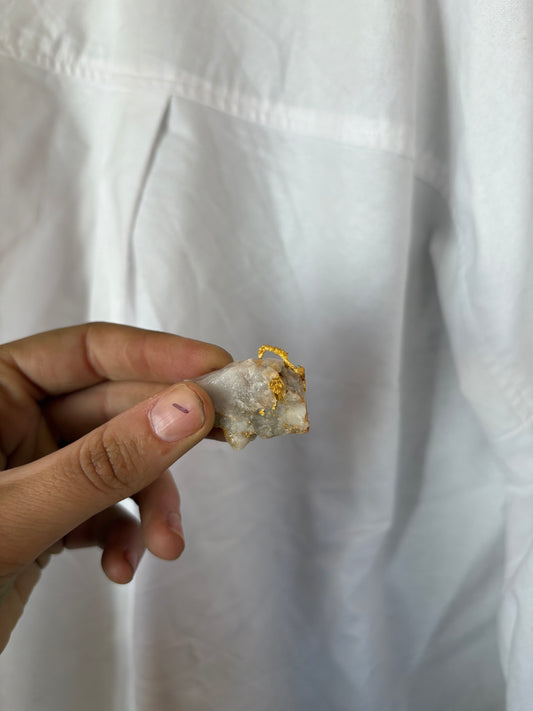4g Natural Gold and Quartz Specimen - Golden Vein