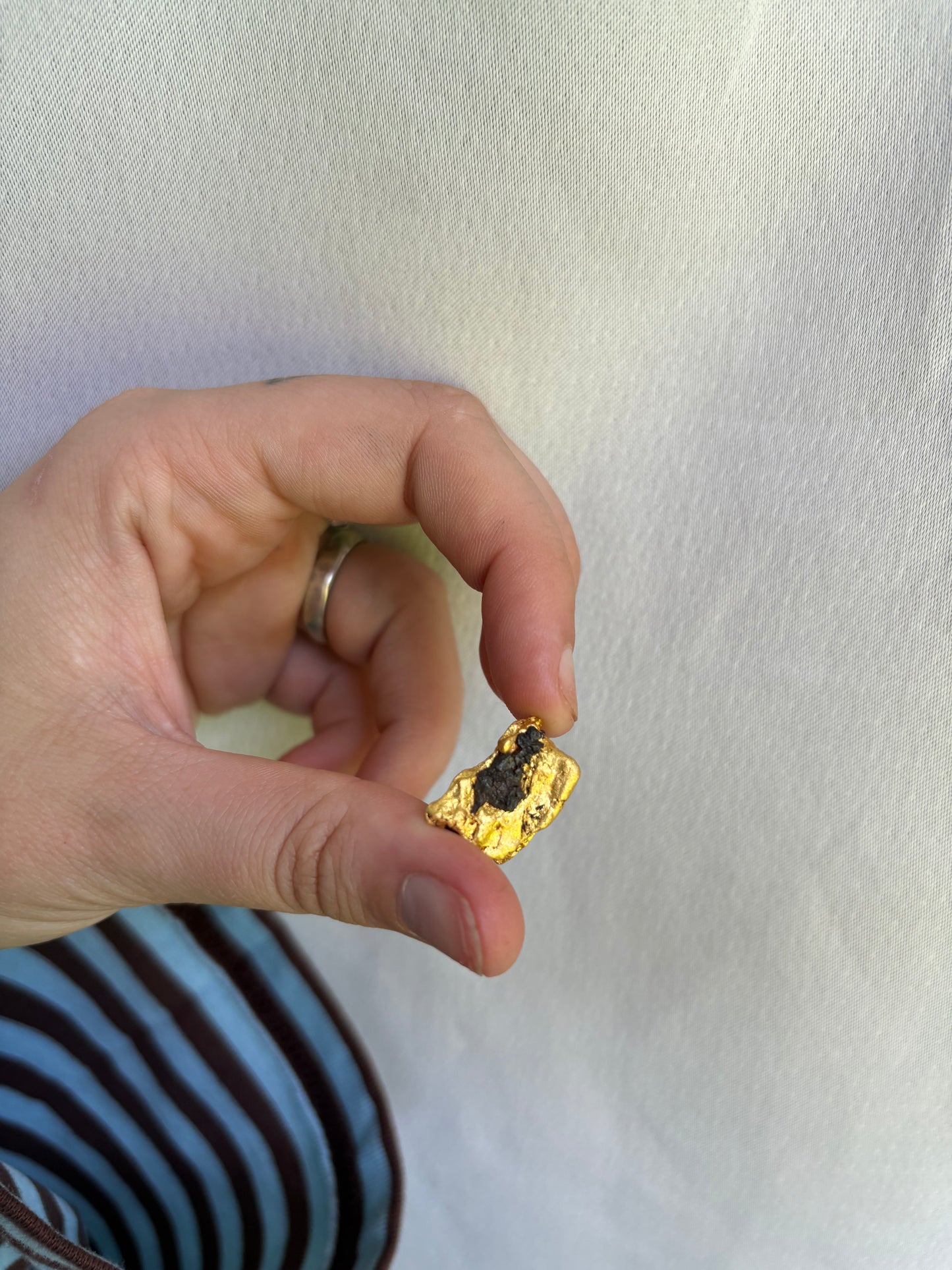8 Gram Natural Gold Nugget (Total weight 9g)