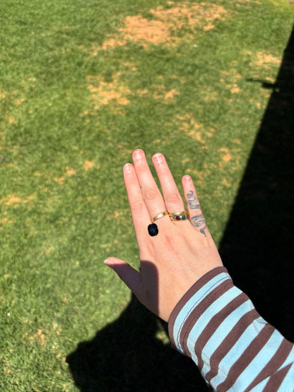 8ct Large Australian Saphire - Deep Green and Black