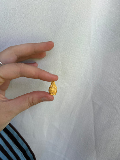 2 Gram Natural Gold Nugget  (total weight 2.5g)