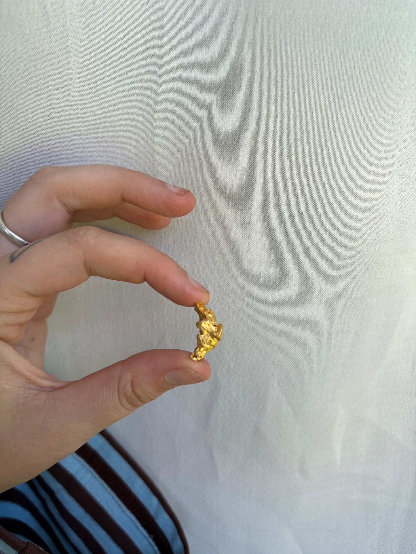 5.7 grams natural gold nugget