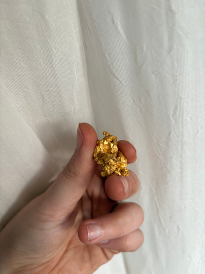 13.4 Gram Natural Gold Nugget - Crystalline structure