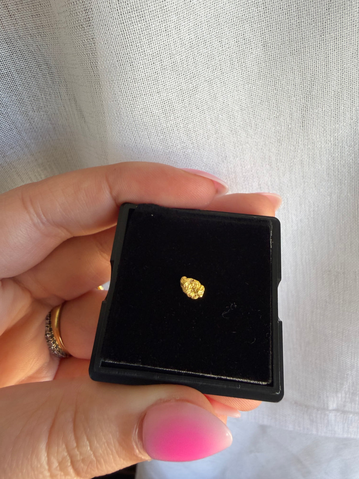 0.2 grams Natural Gold Nugget - September drop