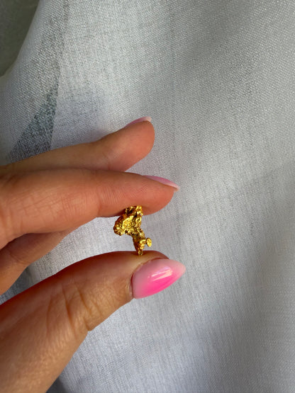 2.88 grams Natural Gold Nugget - September drop