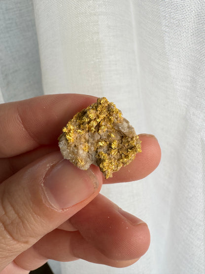 7.6 grams Natural Gold Nugget - August drop
