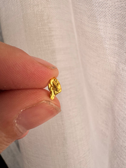 0.4 grams Natural Gold Nugget - August drop