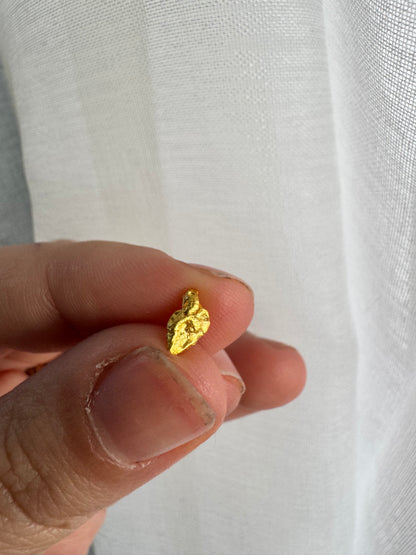 0.4 grams Natural Gold Nugget - August drop
