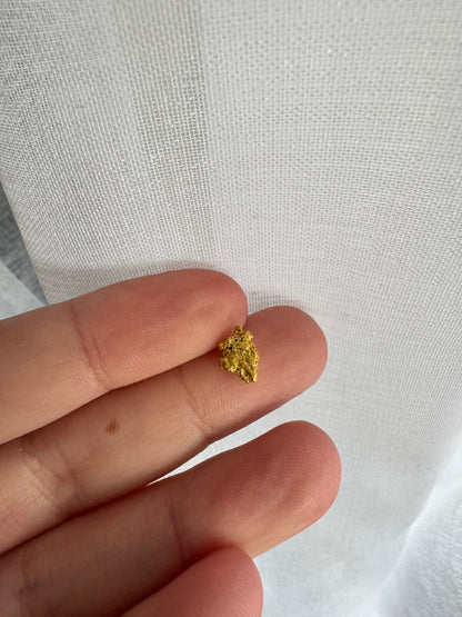 1 gram Natural Gold Nugget - August drop