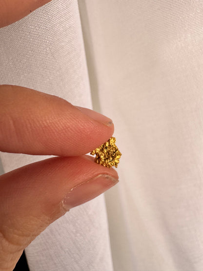 0.7grams Natural Gold Nugget - August drop