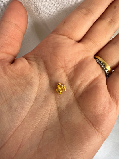 0.5grams Natural Gold Nugget - August drop