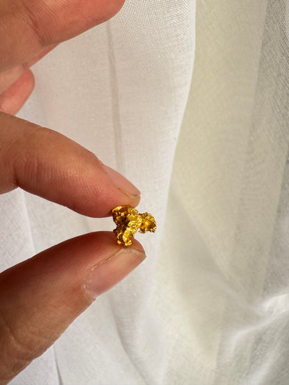 1.5 gram Natural Gold Nugget - August Drop