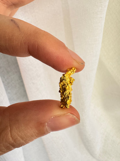 2.8 gram Natural Gold Nugget - August Drop