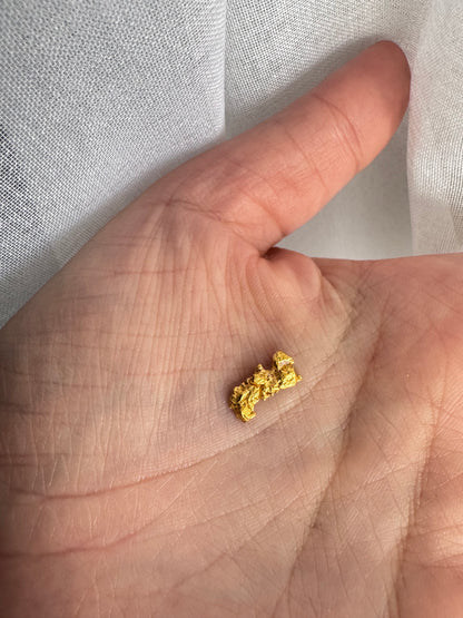 1.5 gram Natural Gold Nugget - August Drop