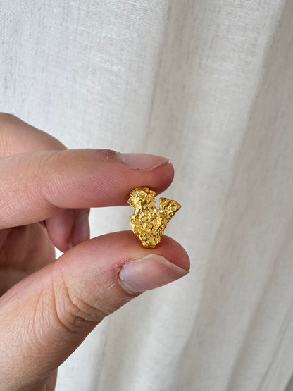 1.5 gram Natural Gold Nugget - August Drop