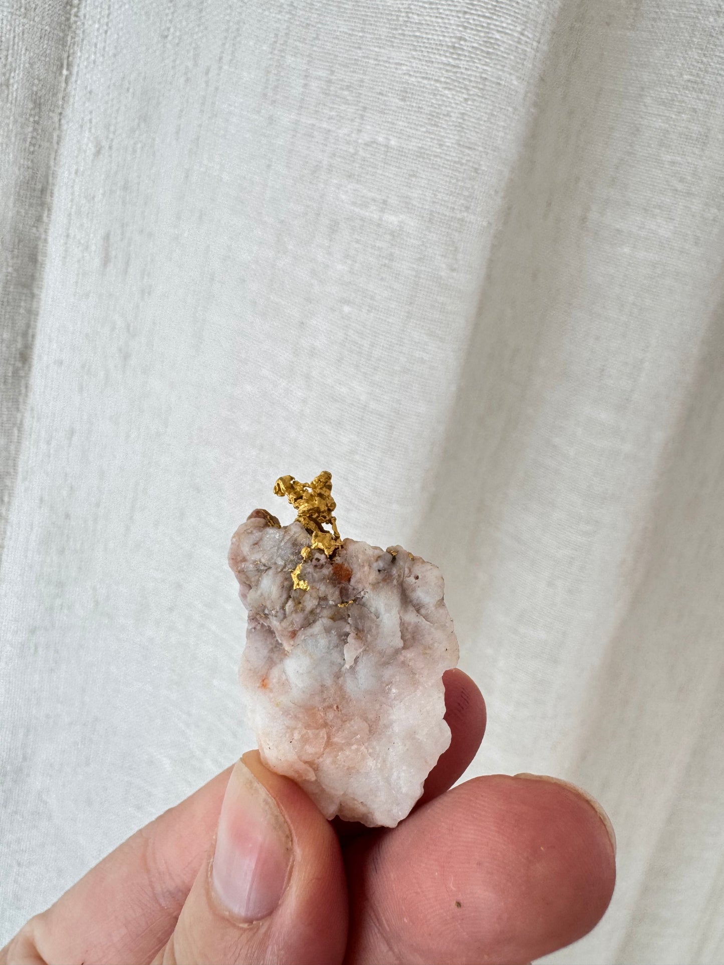6 gram Natural Gold and Quartz Specimen - August Drop