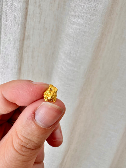 1.5 gram Natural Gold Nugget - August Drop