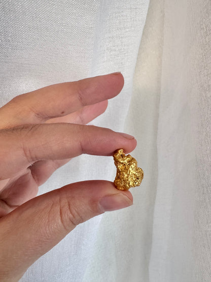 14.9 gram Natural Gold Nugget - August Drop