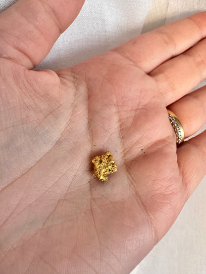 1.7 gram Natural Gold Nugget - August Drop
