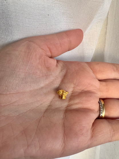 1.5 gram Natural Gold Nugget - August Drop