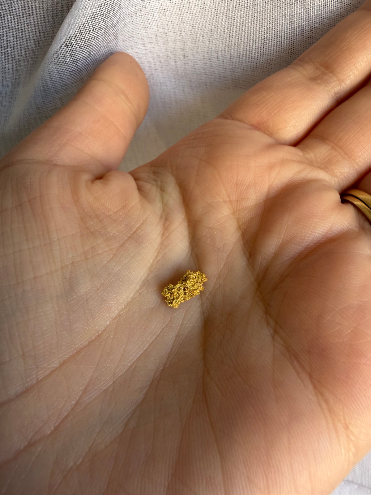0.5 grams Natural Gold Nugget - September drop